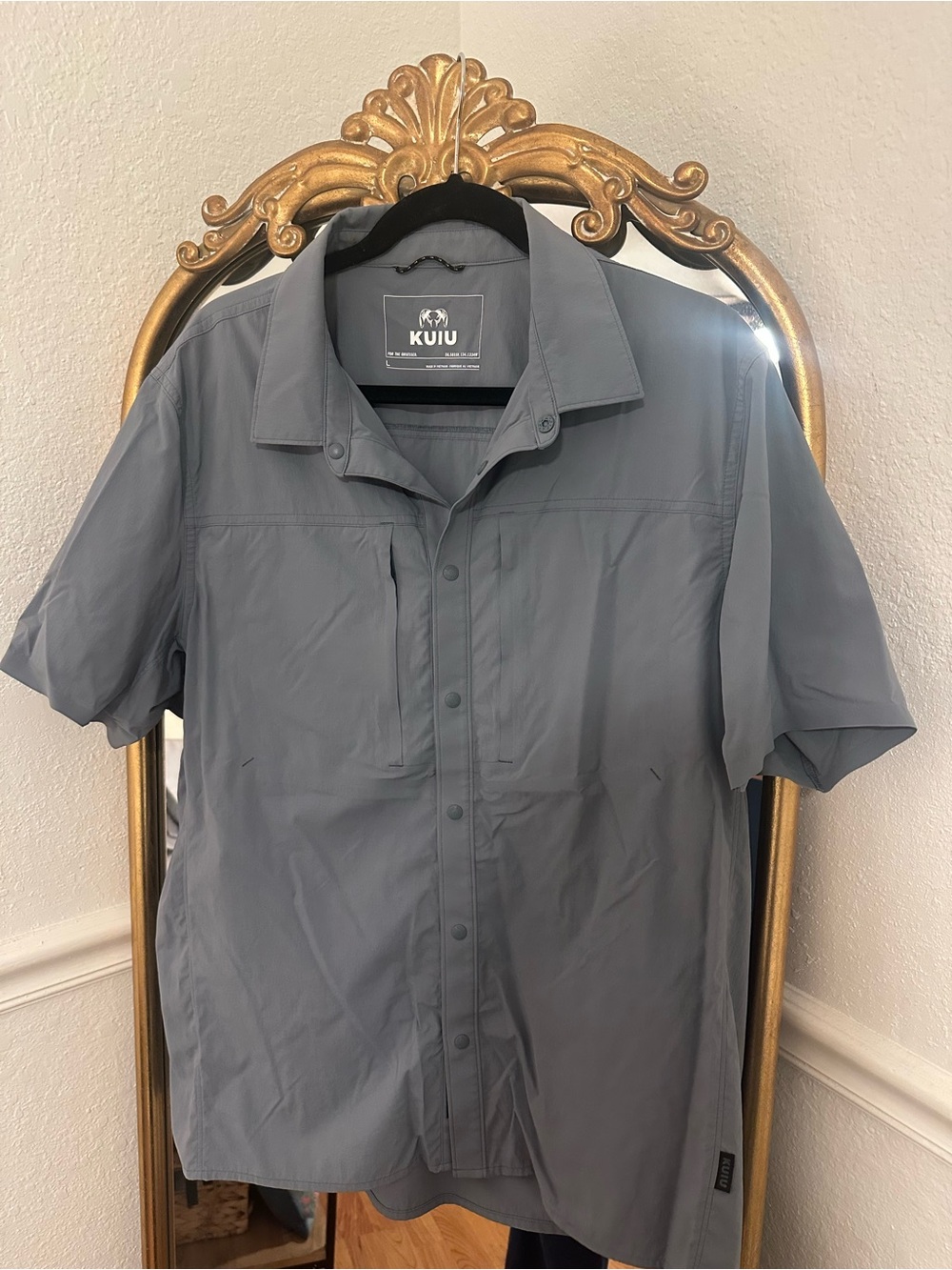 KUIU Men’s Short Sleeve Button-Down Shirt — Gray
